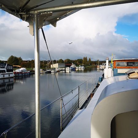 Odyssee Gite Sur Peniche Saint-Valéry-sur-Somme Eksteriør billede